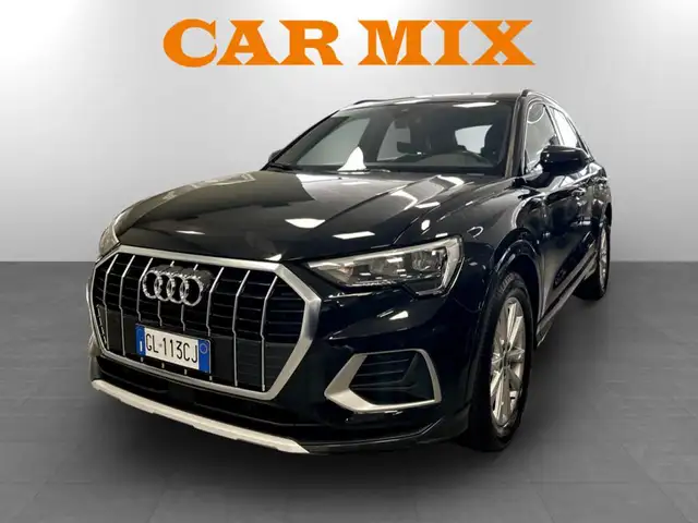 Audi Q3 en vente chez une concession Italie