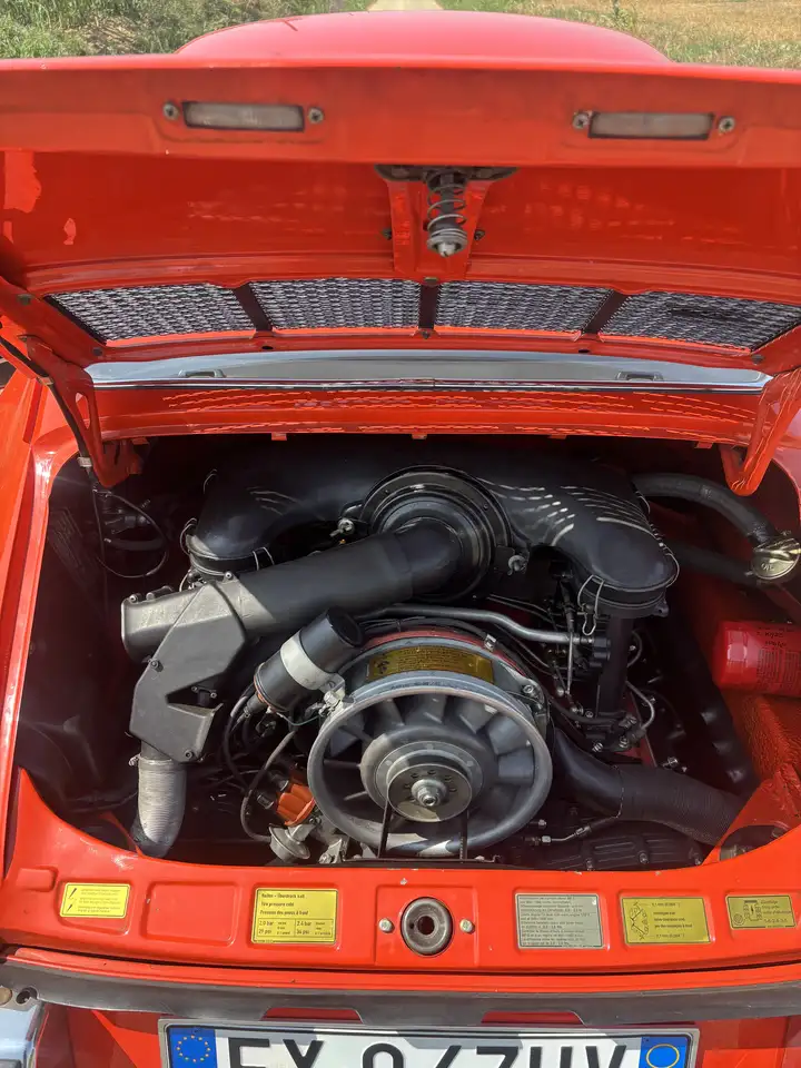 Porsche 911 2.4 S, foto 6