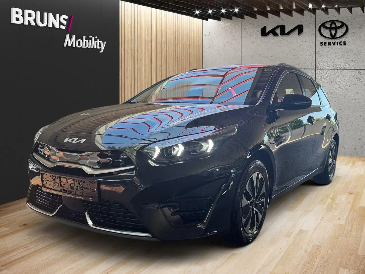 Kia Ceed SW / cee'd SW Ceed SW 1.6 PHEV Spirit Navi Kamera Sitzheizung Black - 2