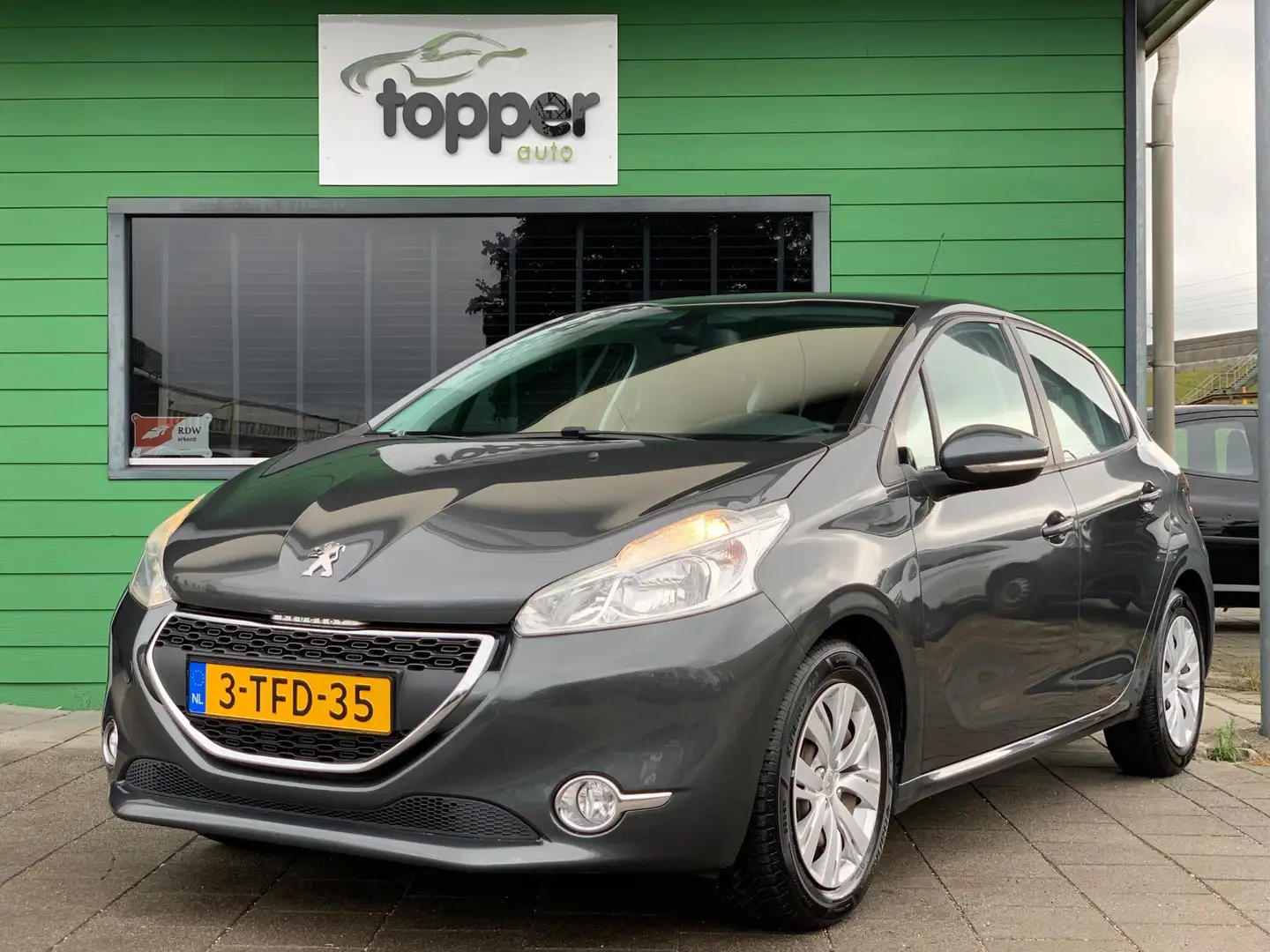 Peugeot 208 1.2 VTi Envy | Cruise Control | Carplay/Navigatie Gris - 1