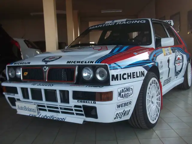 Lancia Delta 2.0 16v EVO1 Integrale KIT MARTINI
