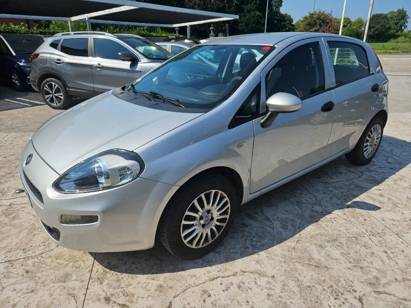 Fiat Punto 1.4 8V 5 porte Easypower Lounge Grijs - 1