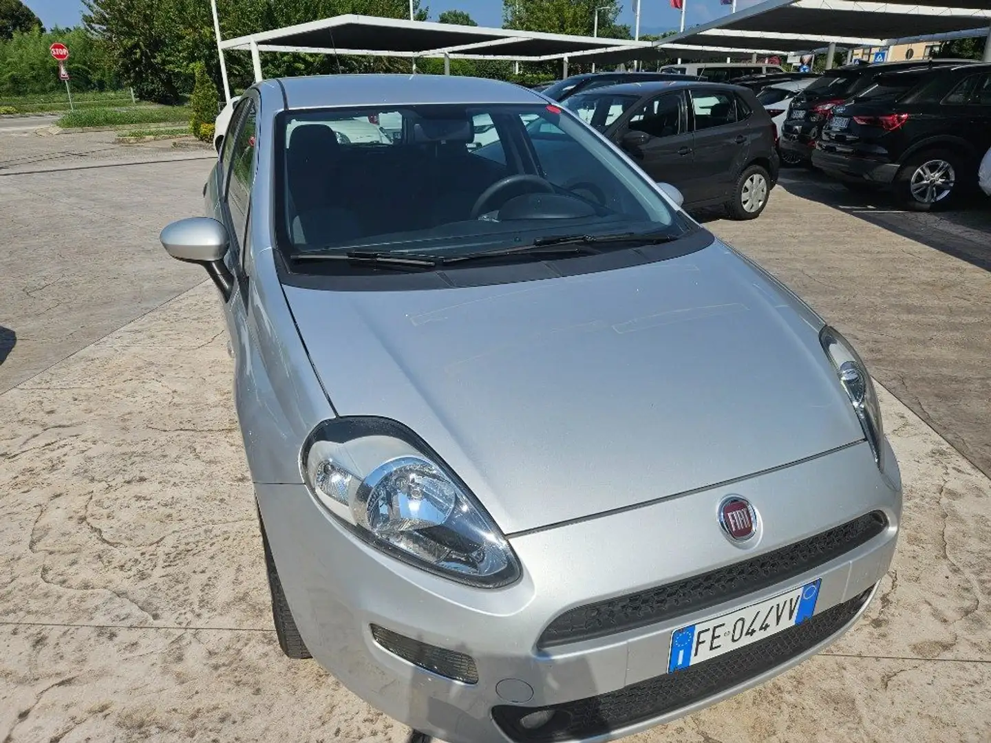 Fiat Punto 1.4 8V 5 porte Easypower Lounge Grijs - 2