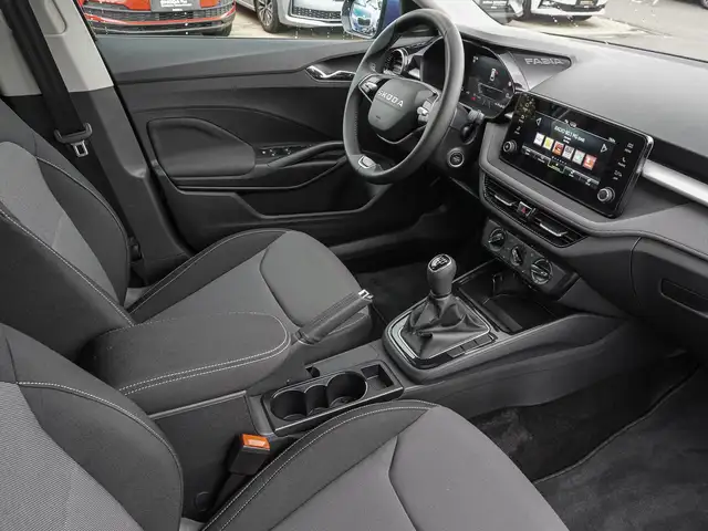 Skoda Fabia view 8