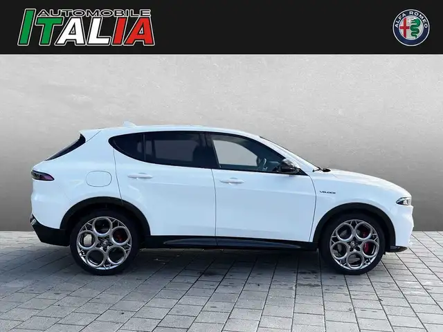 Alfa Romeo Tonale view 6