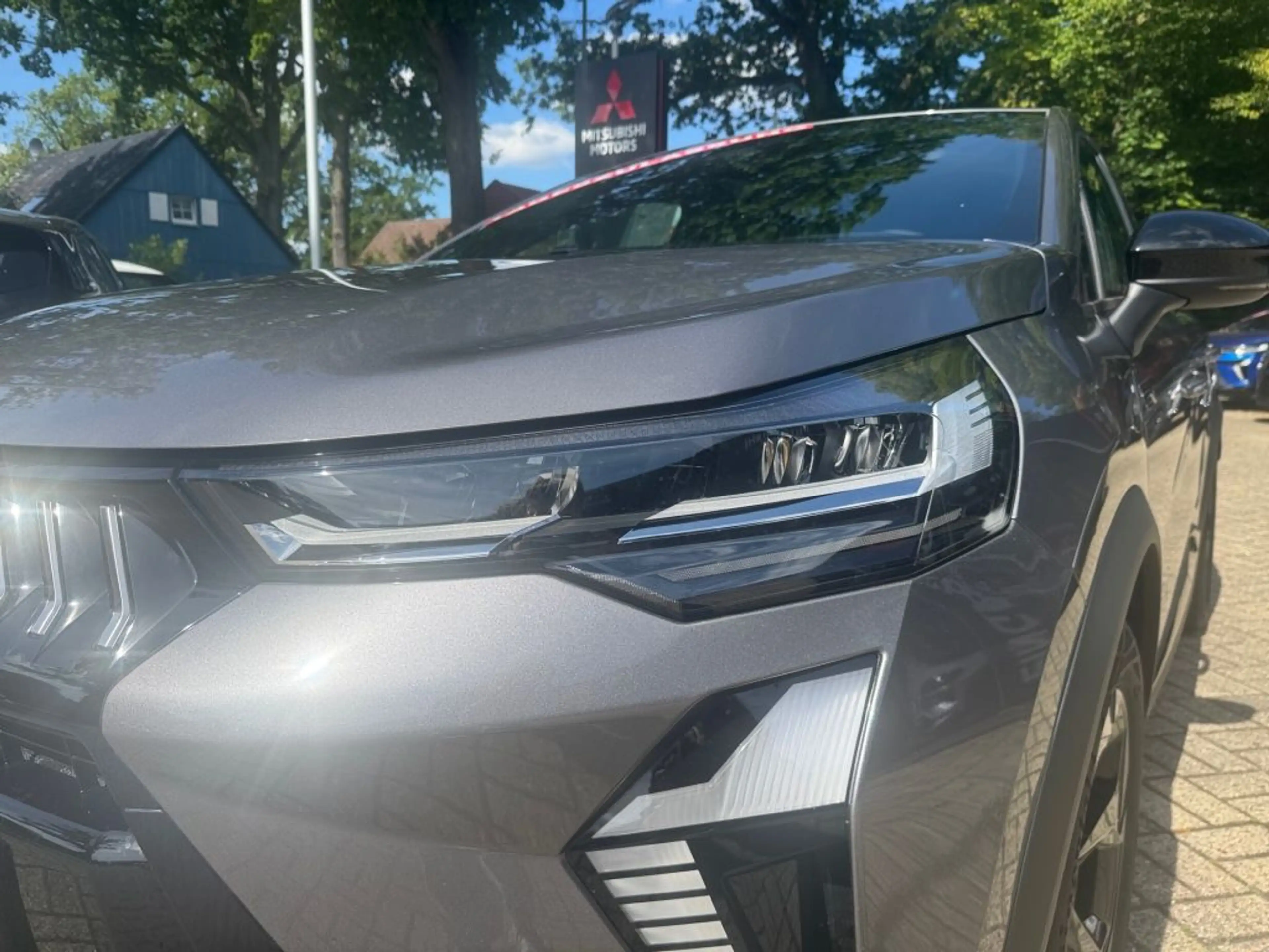Mitsubishi Grandis 1.8 Hybrid DIAMANT PLUS — photo 5