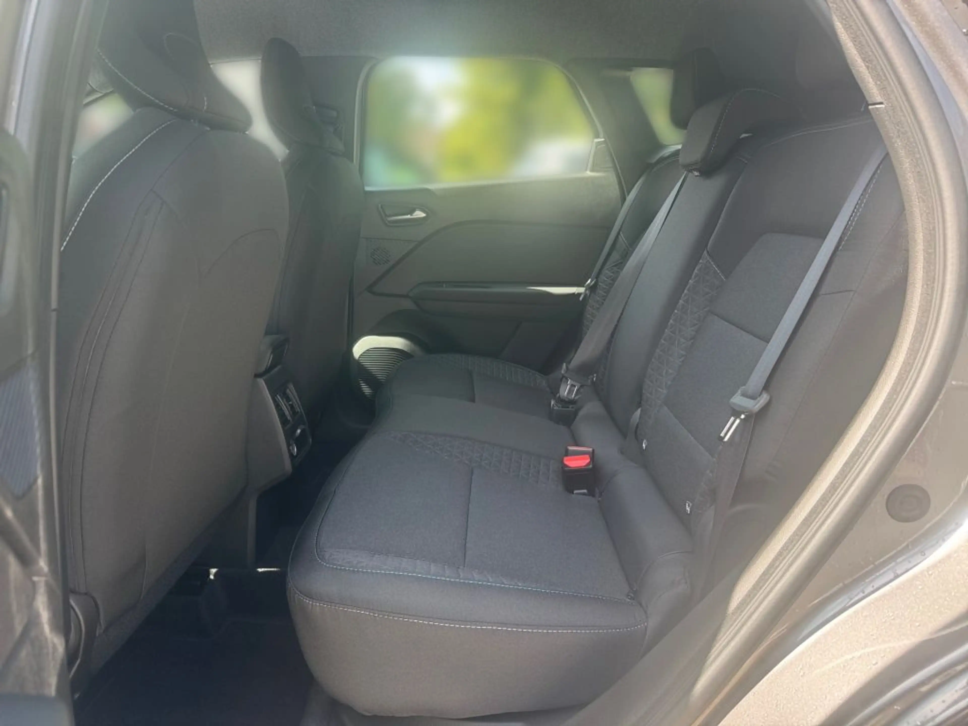 Mitsubishi Grandis 1.8 Hybrid DIAMANT PLUS — photo 11