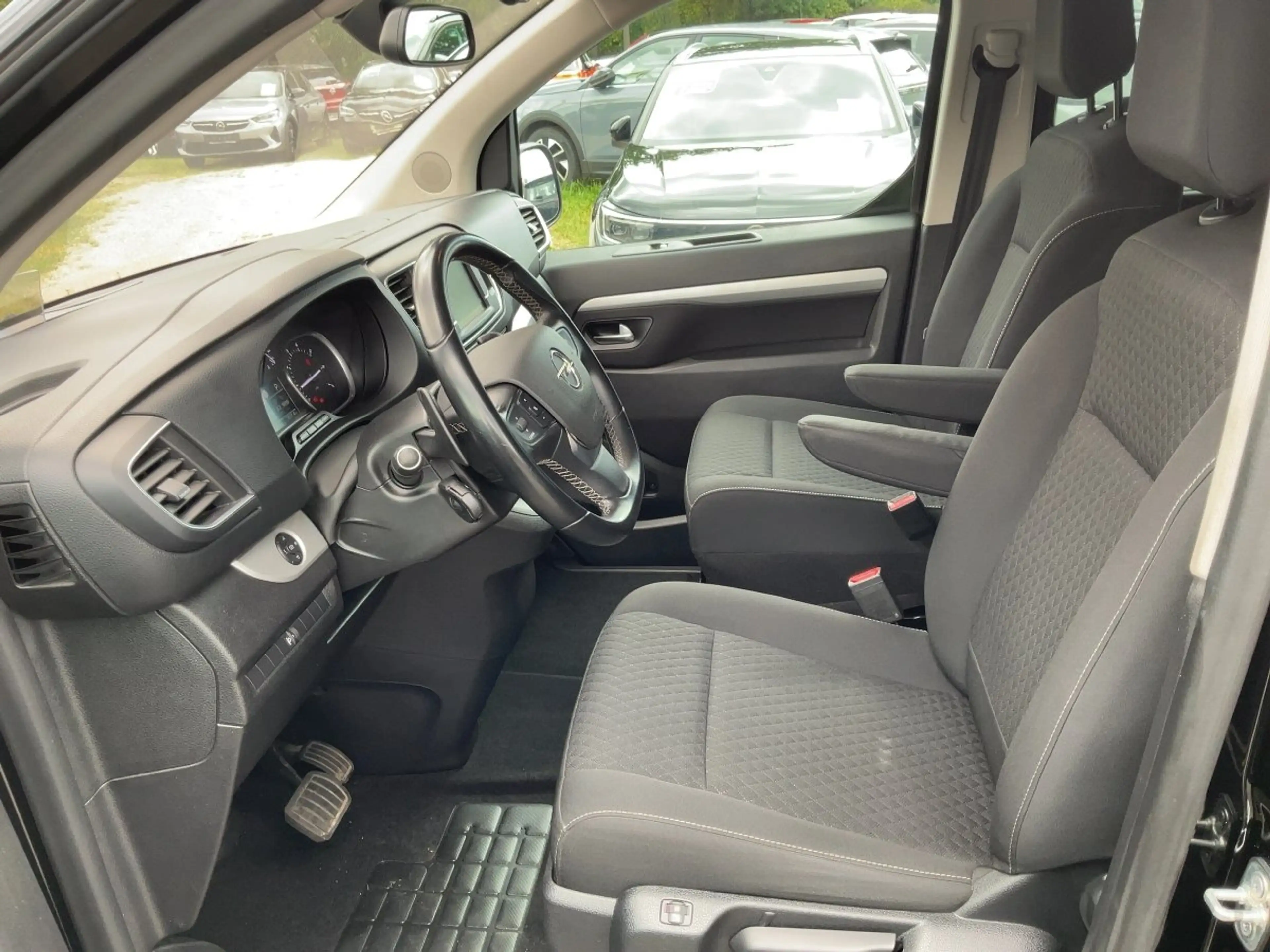 Opel Zafira Life 2.0 D (L2) Edition M ACC+AHK+Navi+LM — photo 9