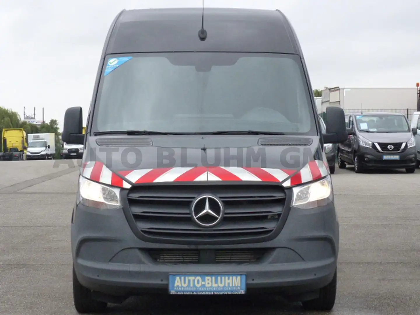 Mercedes-Benz Sprinter 314 CDI Kasten L2H2 Klima Navi Cam AHK Negro - 2