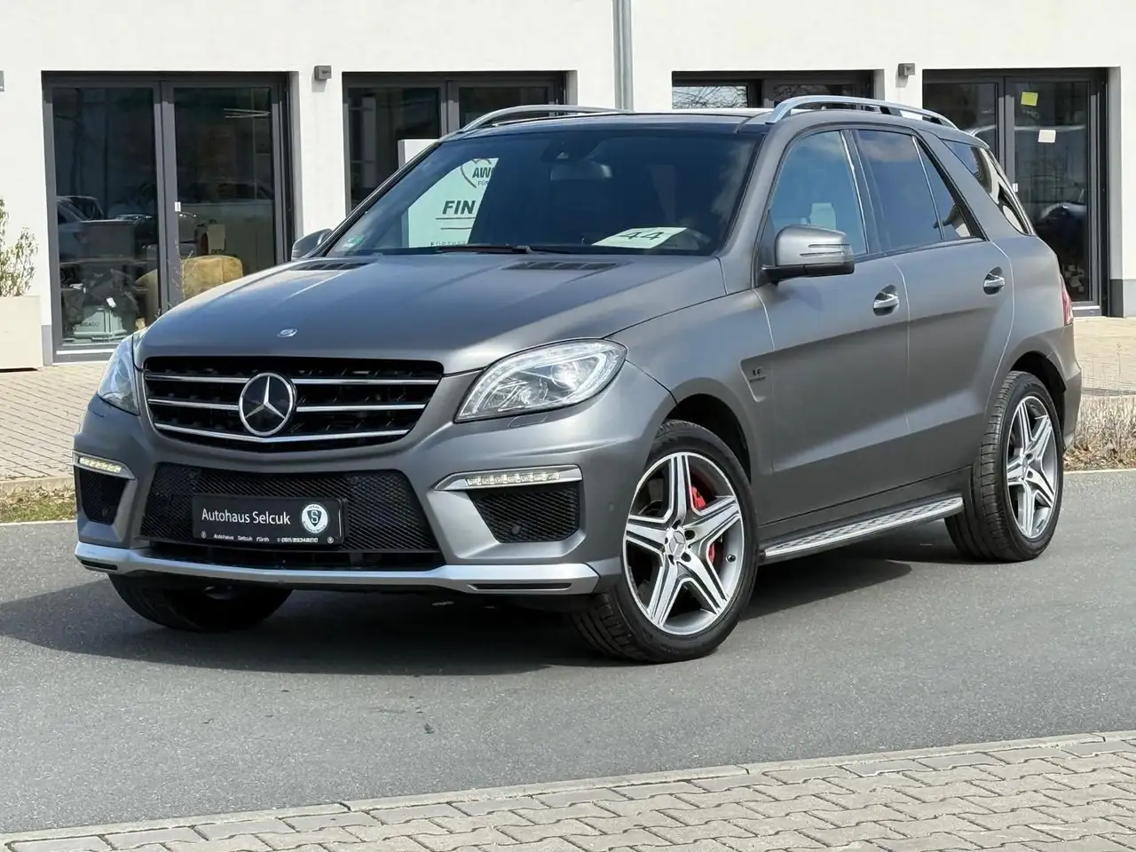 Mercedes-Benz ML 63 AMG