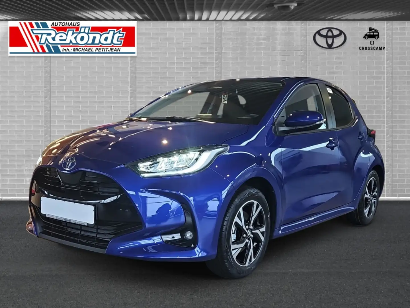 Toyota Yaris Hybrid Team Deutschland 1.5, SHZ, Kamera Blauw - 1