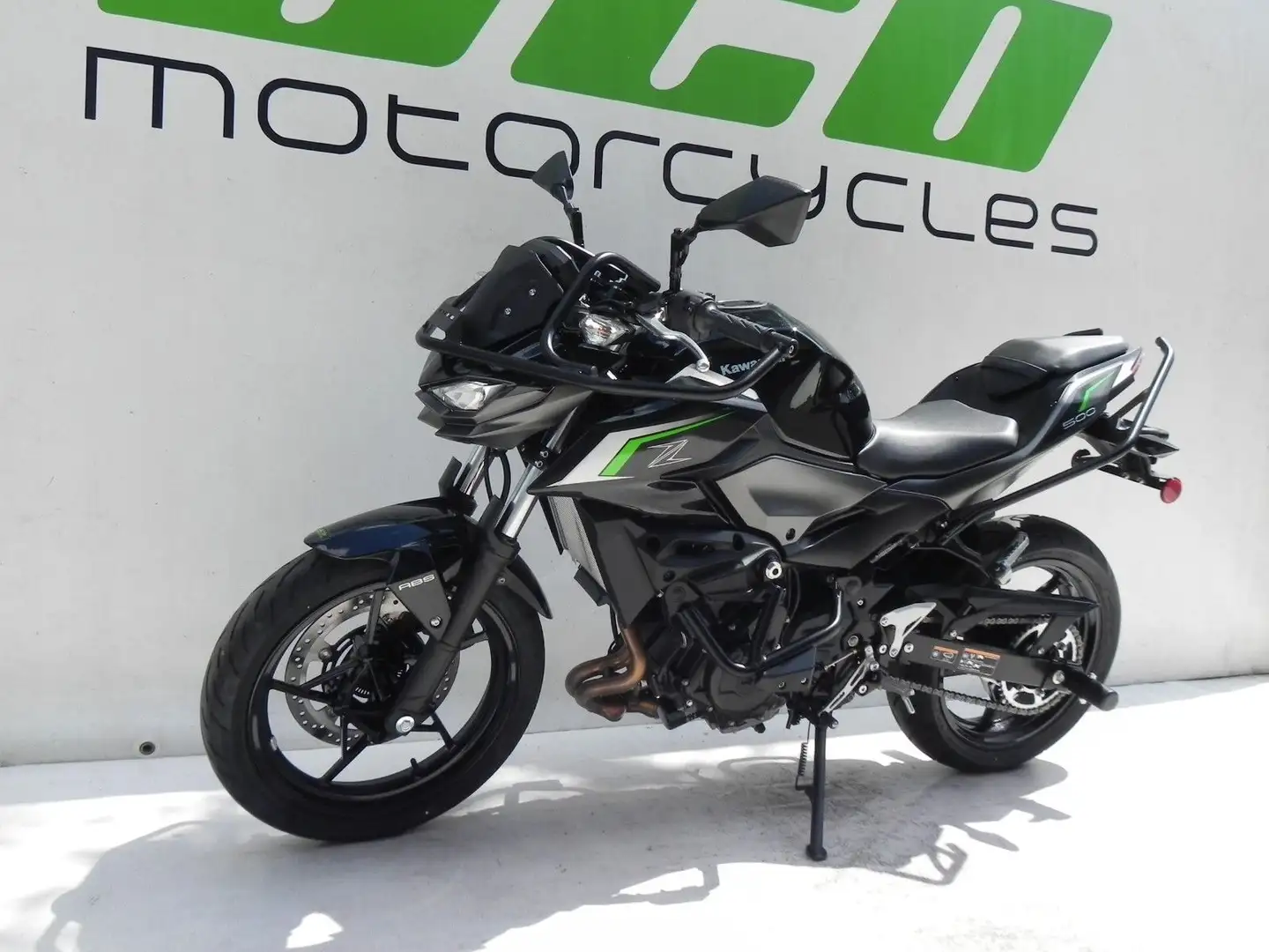 Kawasaki Z 500 inkl Fahrschulkit Ready Noir - 2