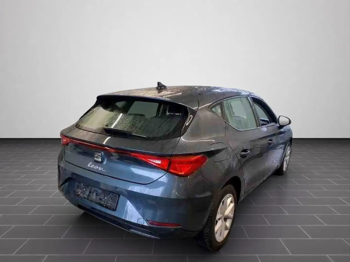 SEAT Leon 1,5 TSI NAVI/LED/PDC/Sitzheizung vo./u.v.m. Grau - 2