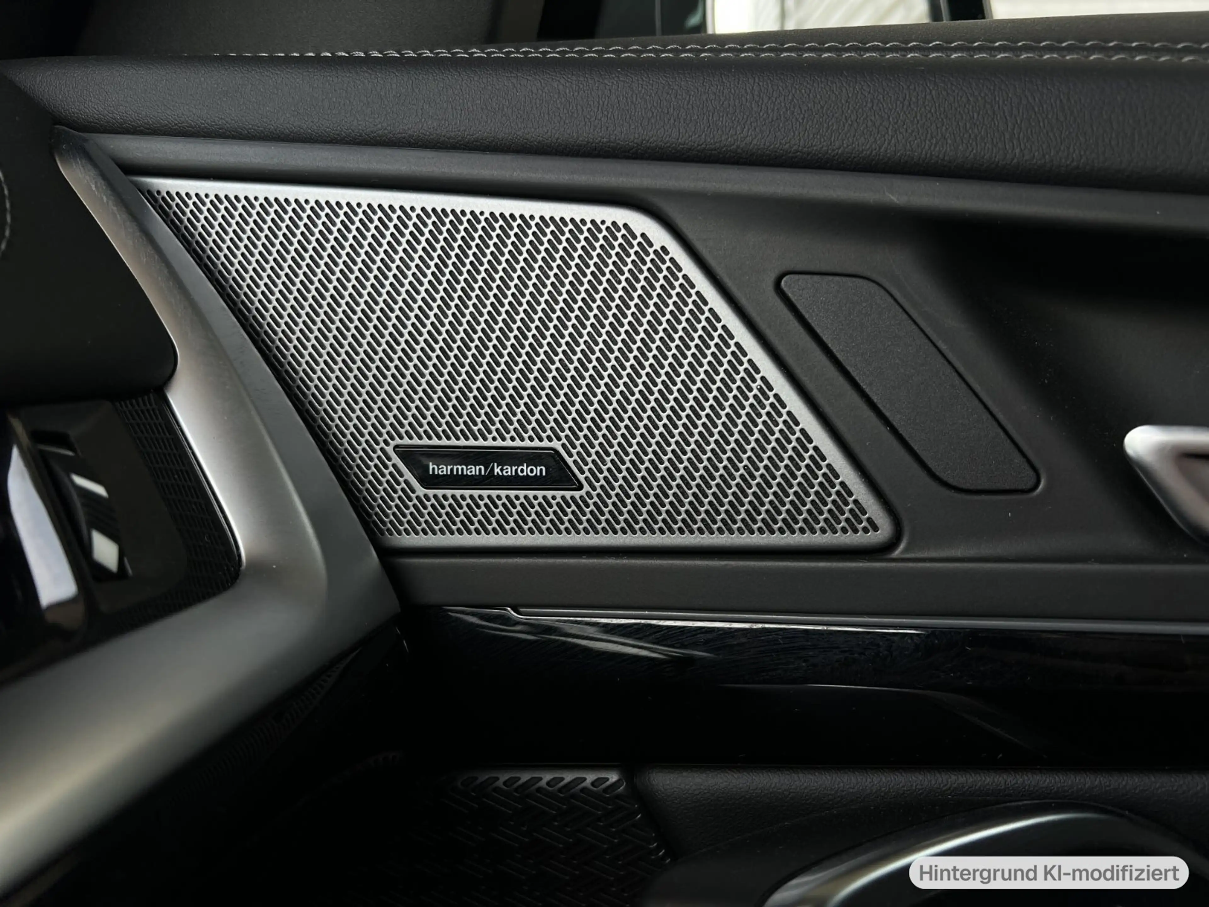 BMW iX1 eDrive20 — photo 14