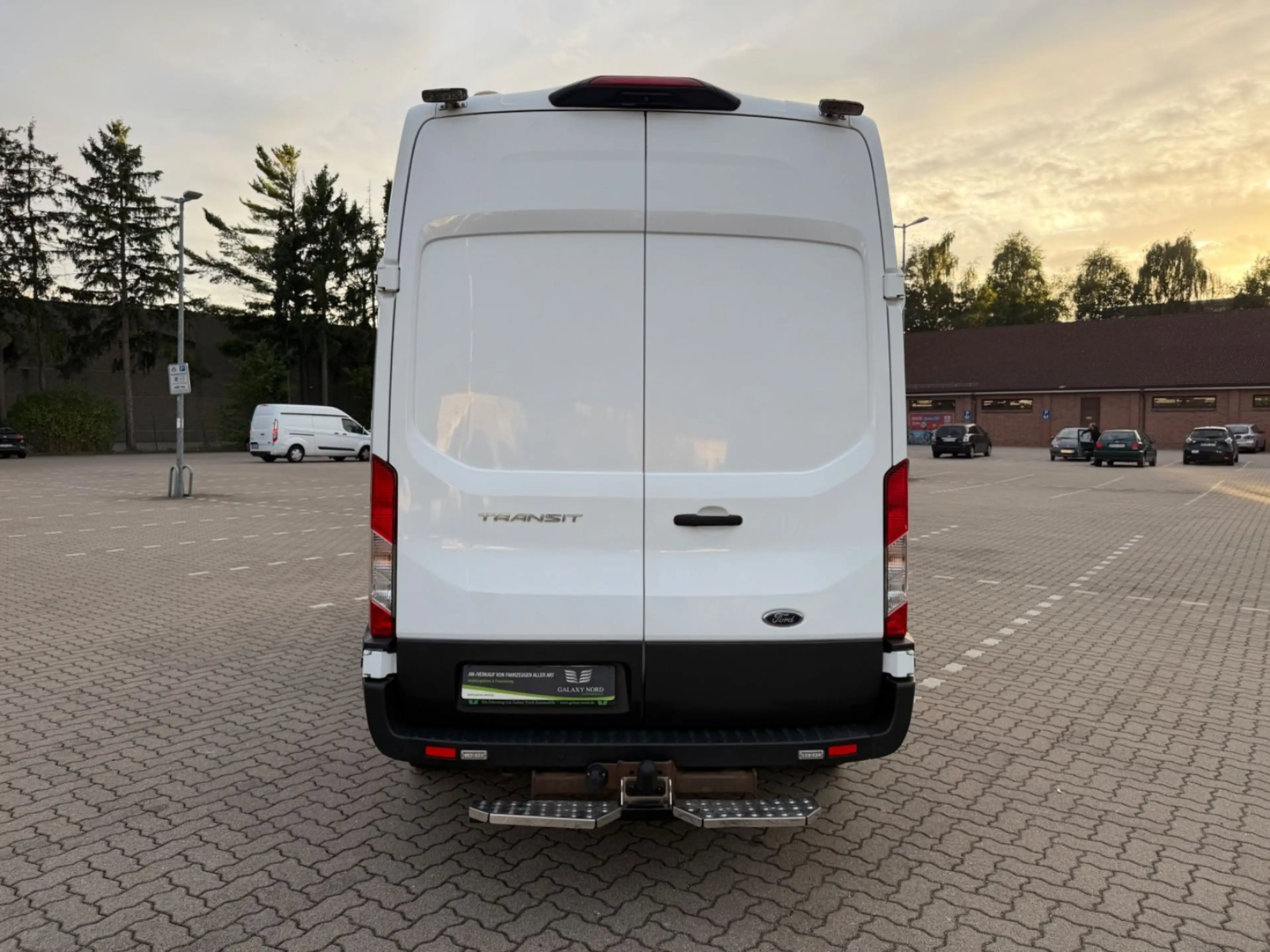 Ford Transit 2,0 TDCi 350 L3H3 4x4 Allrad 170PS Regal — photo 7