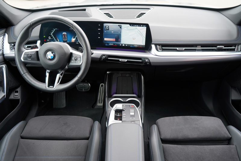 BMW X1 23d xDrive M Sport mHev Aut. LED ACC Navi 360° — photo 12