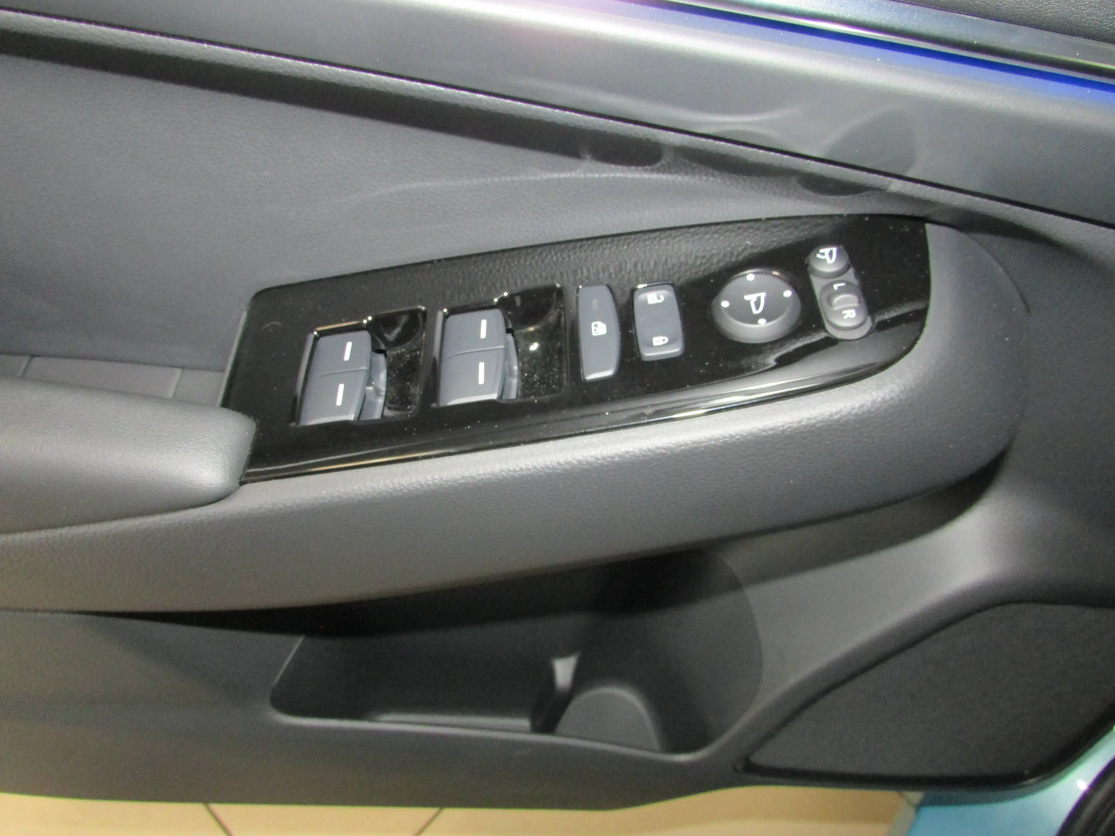 Honda e:Ny1 Basis, Kamera, NAVI, ACC, DAB, LED, EPS, USB, eCall — photo 8