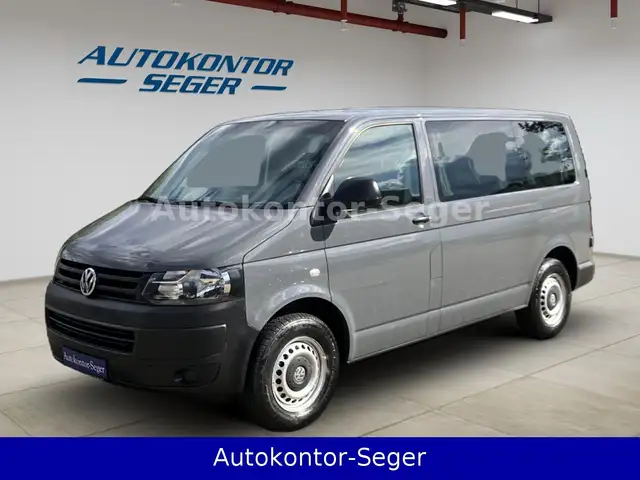 Volkswagen T5 Kombi