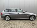 BMW 330 d Touring  xDrive -ALLRAD- Standhzg. Grau - thumbnail 4