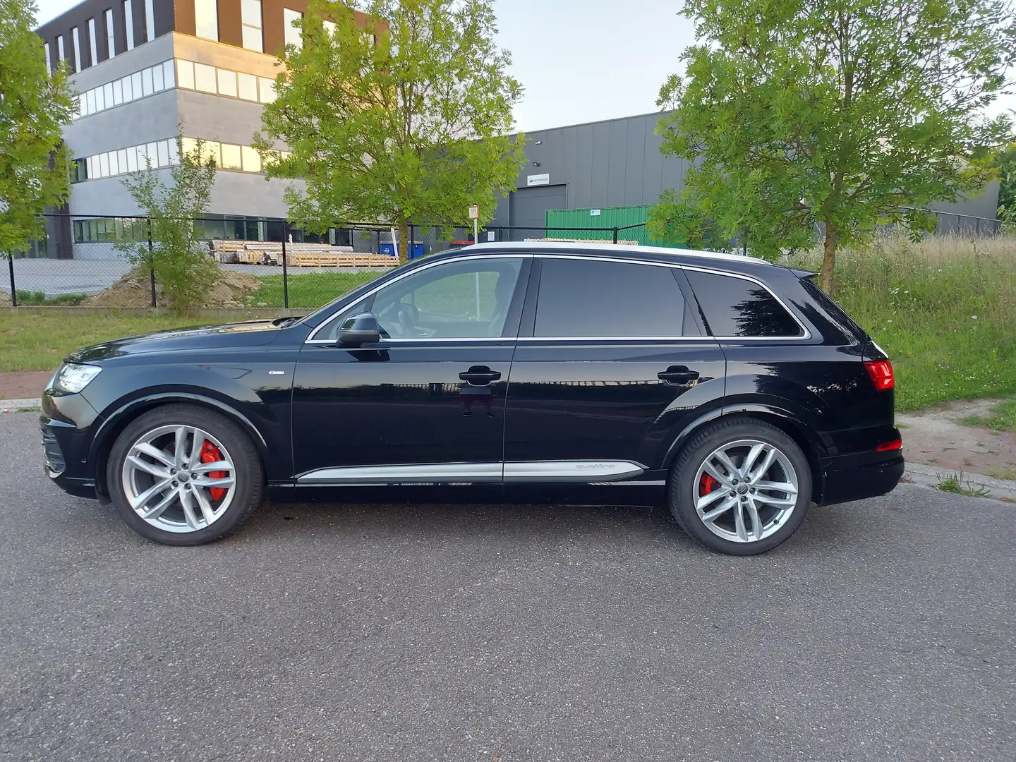 Audi Q7 Q7 3.0 TFSI quattro tiptronic S-Line Zwart - 2