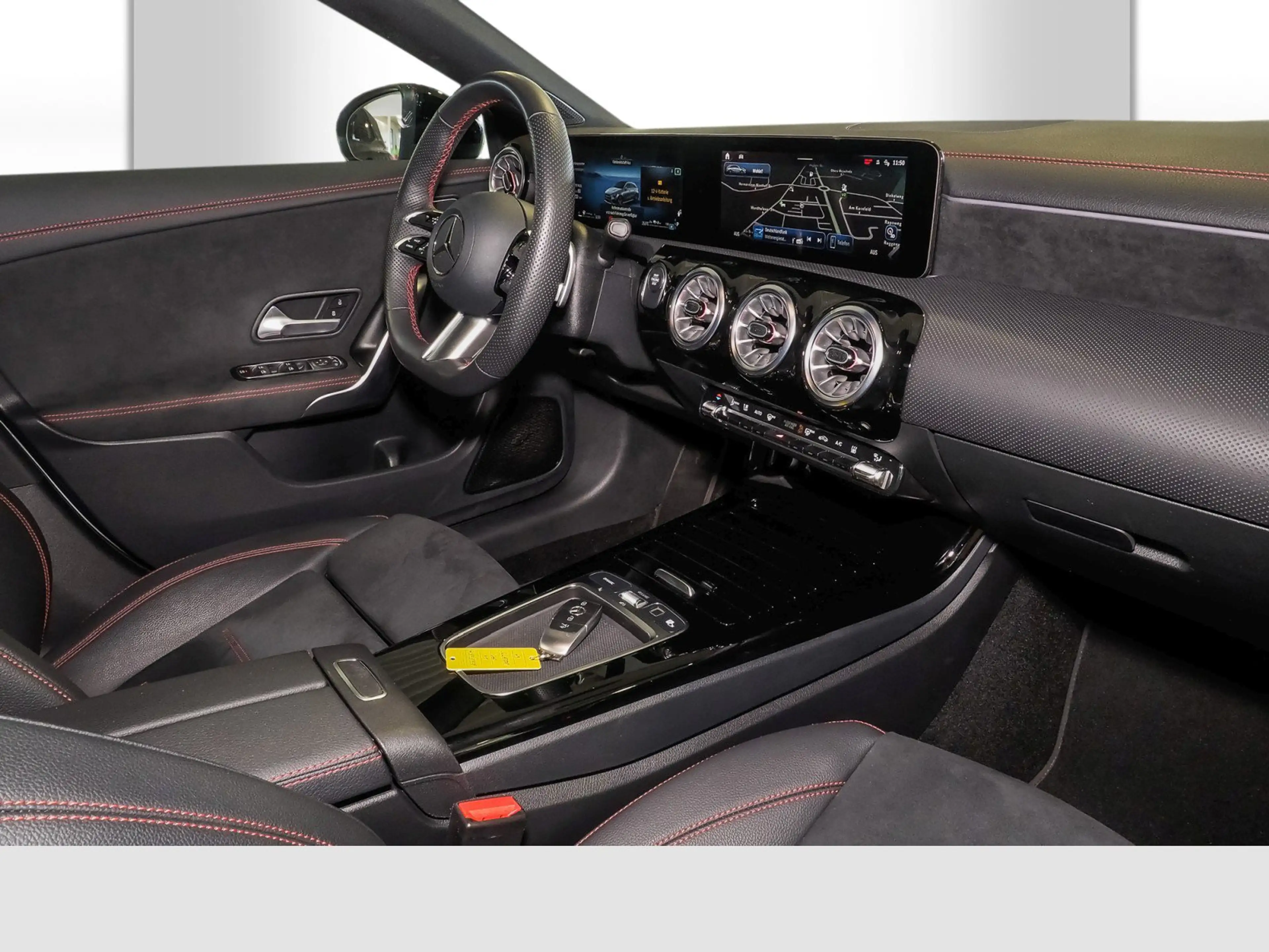 Mercedes-Benz CLA 250 CLA-CLASS AMG LINE EDITION E PHEV — photo 9