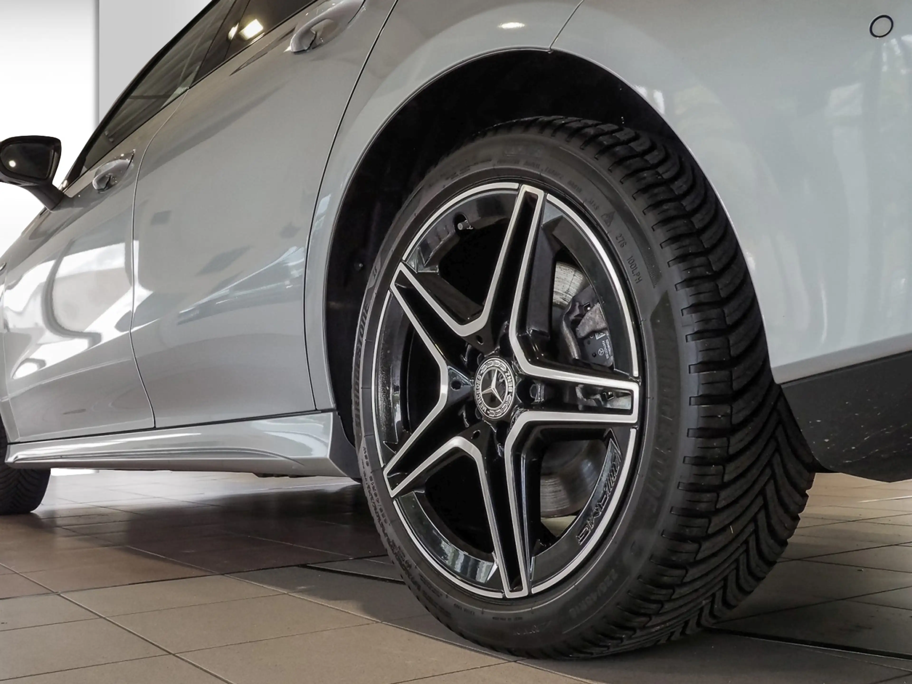 Mercedes-Benz CLA 250 CLA-CLASS AMG LINE EDITION E PHEV — photo 7