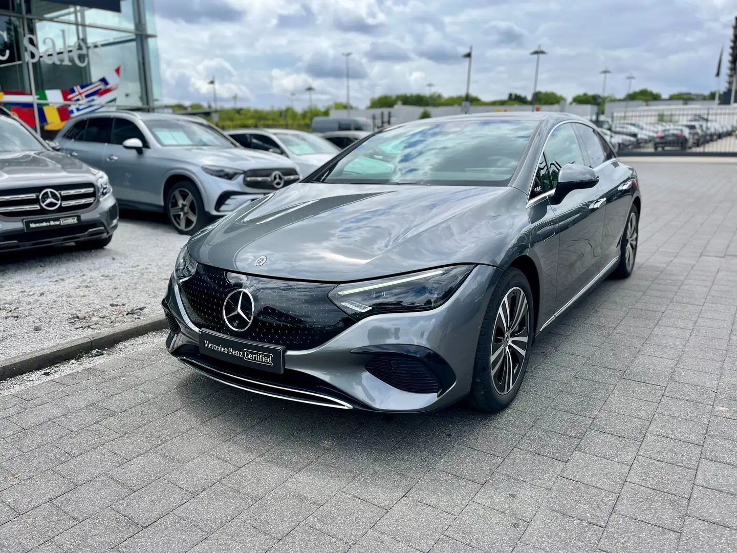 Mercedes-Benz EQE 350 EQE 89 kWh 350 Luxury Line Gris - 1