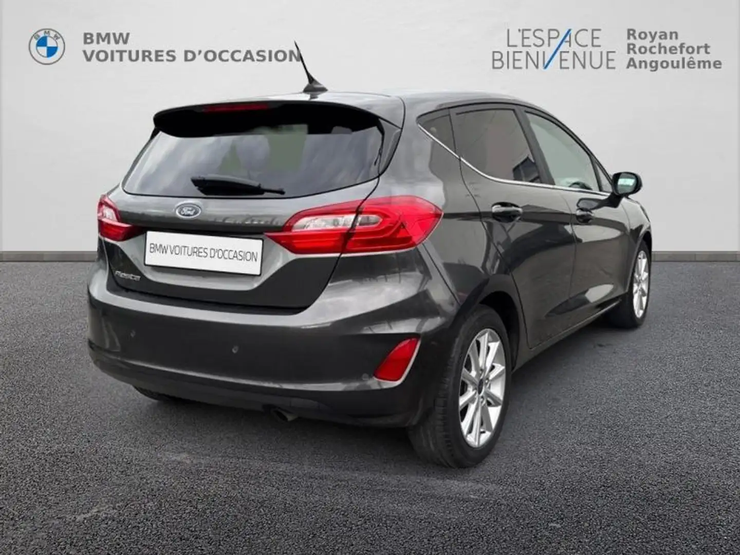 Ford Fiesta 1.0 EcoBoost 100ch Stop\u0026Start Titanium 5p Euro6.2 Gris - 2