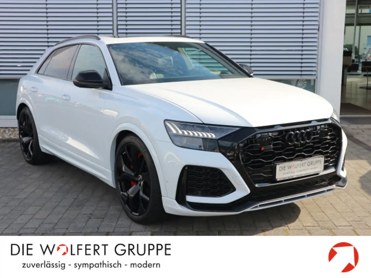 Audi RS Q8 quattro PANO+KERAMIK+AHK+HEADUP+ACC+MATRIX Weiß - 1
