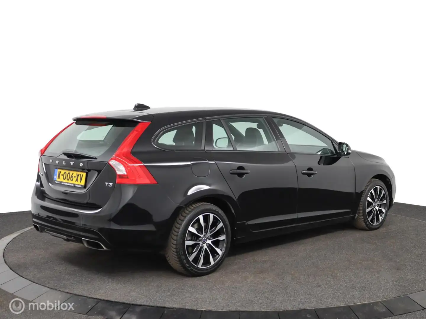 Volvo V60 1.5 T3 Polar+ Dynamic|Bliss|ACC|Trekhaak|Leer|Cam Zwart - 2