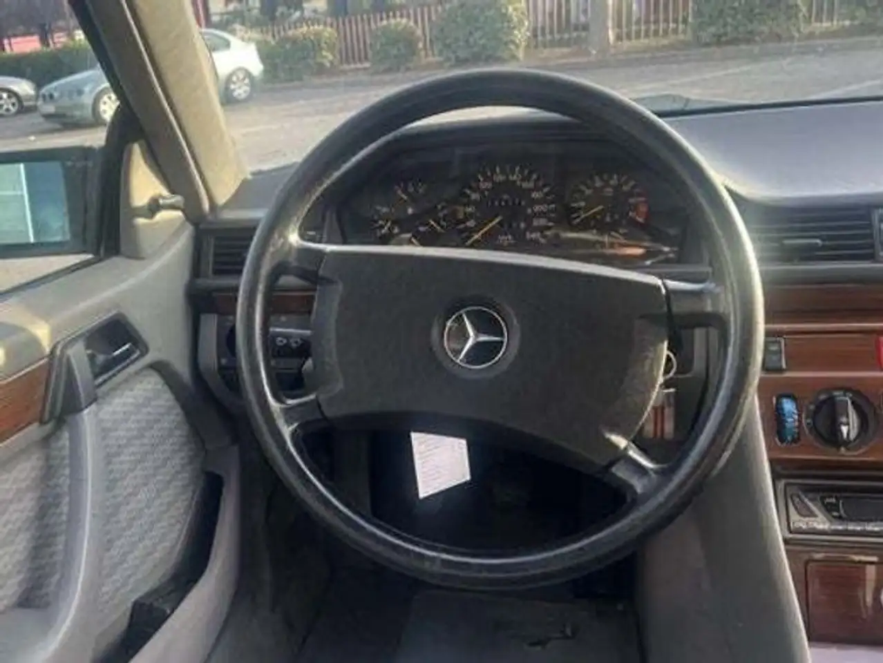 Mercedes-Benz CE 300, foto 6