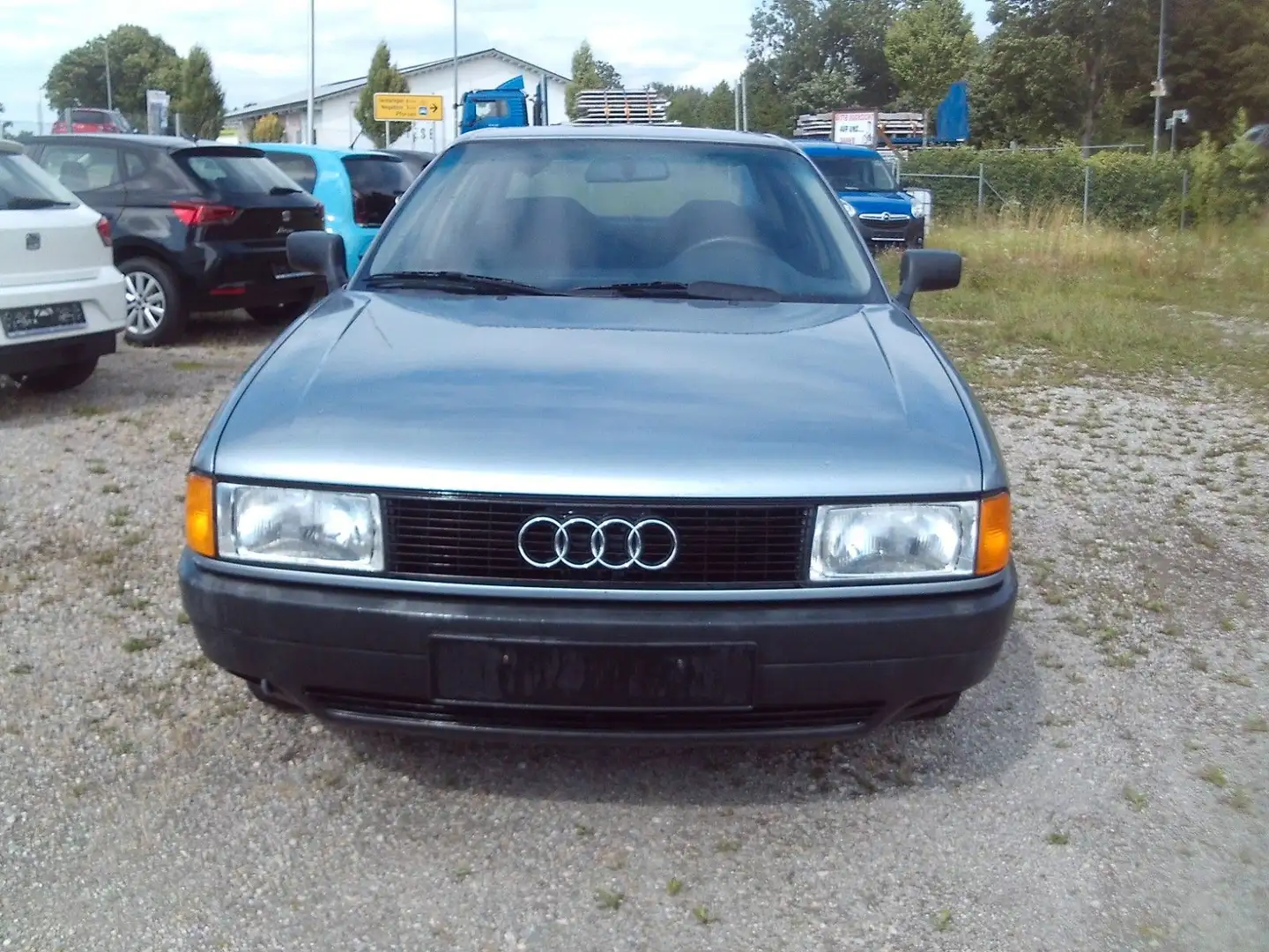 Audi 80 B3  2.Hand H-Zulassung Div. Neuteile Gris - 2