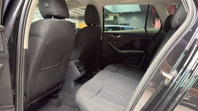 Skoda Kamiq — photo 18