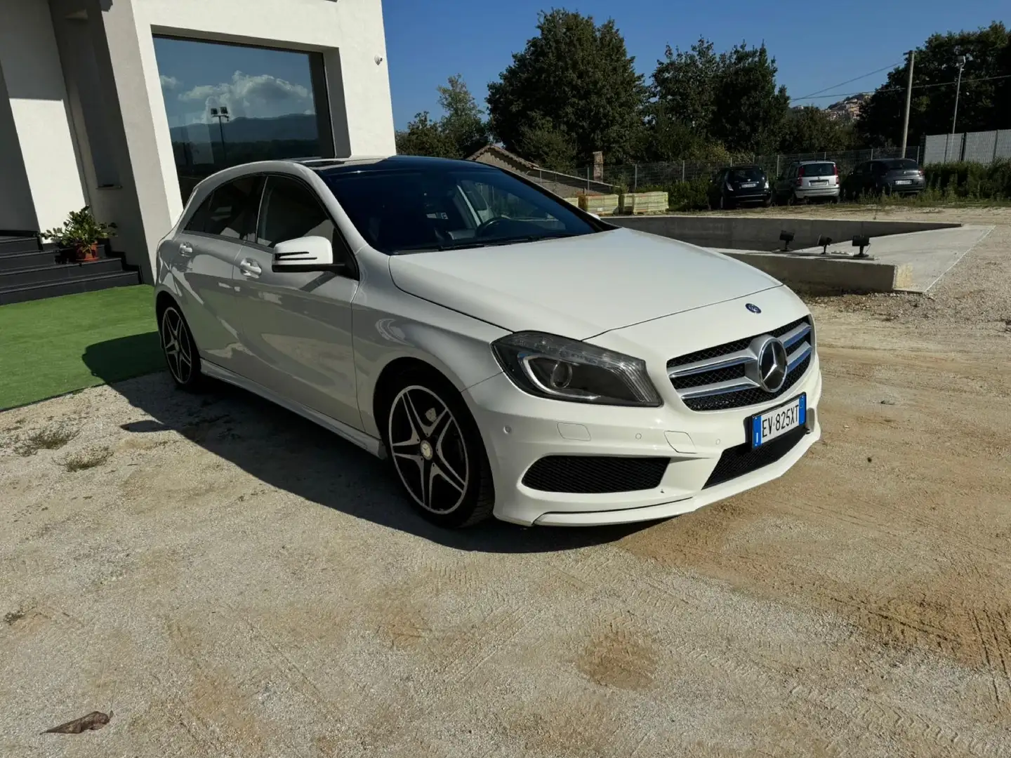 Mercedes-Benz A 220 d AMG Line Premium auto - 1