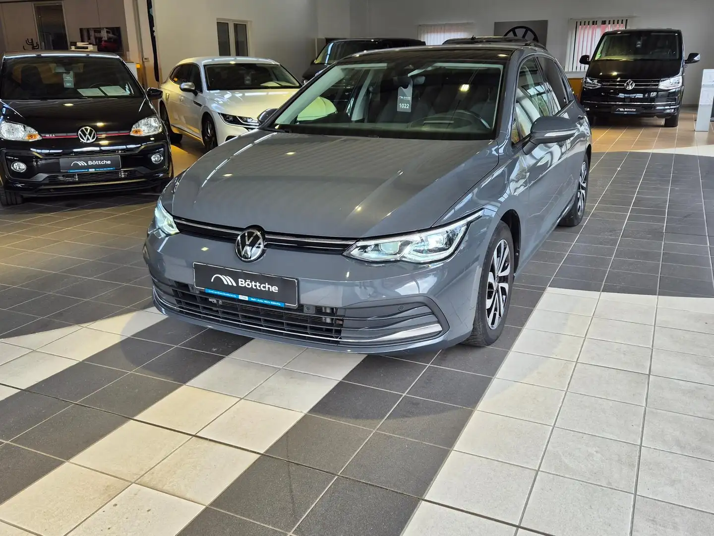 Volkswagen Golf 2.0 TDI Android Auto /HUD /PANO /AHK /RFK Grau - 1