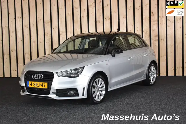 Audi A1 Sportback 1.2 TFSI Admired 2e eig. Navi Airco Crui