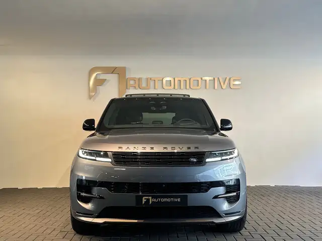 Land Rover Range Rover Sport view 9