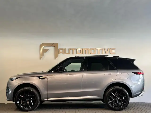 Land Rover Range Rover Sport view 13