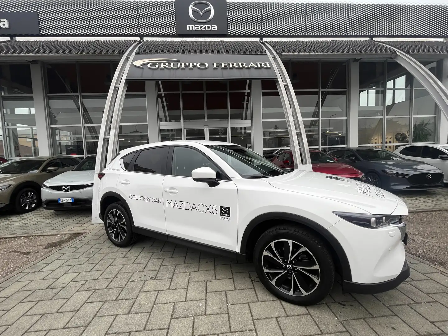 Mazda CX-5 CX-5 2.2 Advantage 2wd 150cv auto IVA ESPOSTA Bianco - 1
