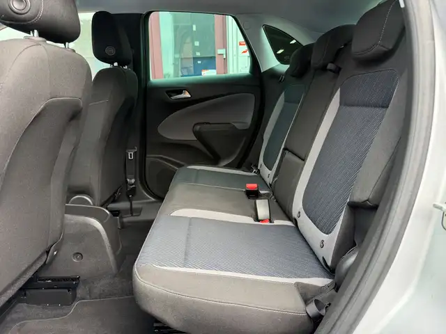 Opel Crossland X view 11