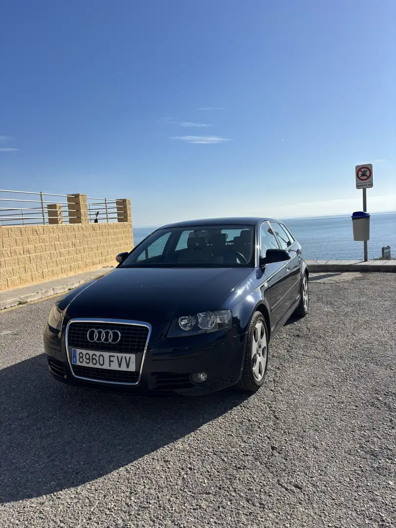 Audi A3 1.6 FSI Sportback Ambiente - 1