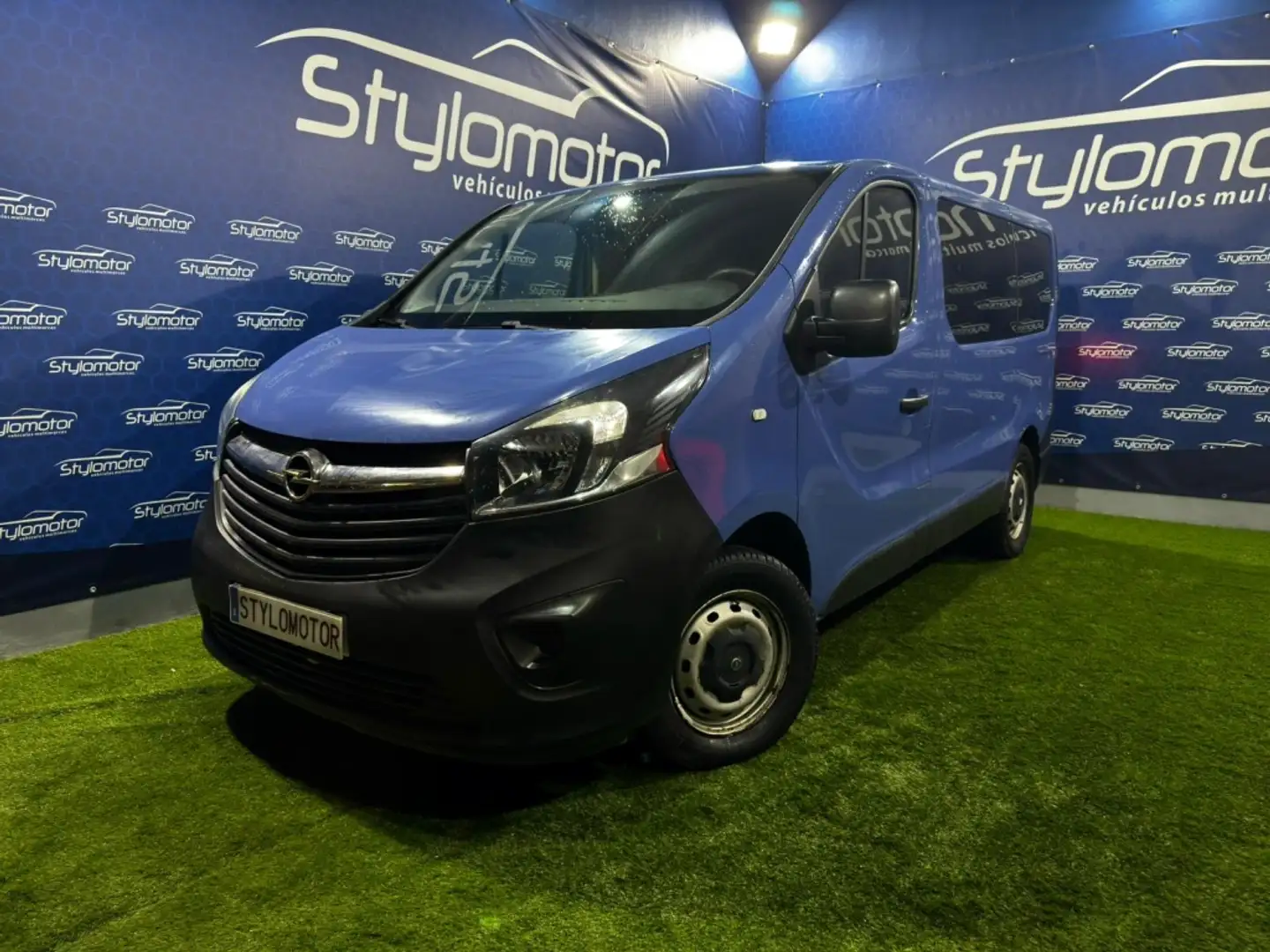 Opel Vivaro OPEL Industrial Manual de 5 Puertas - 1