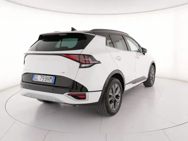 Kia Sportage view 2