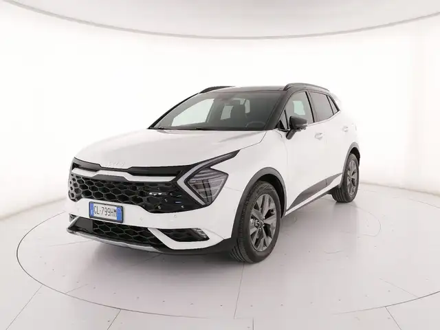 2022 Kia Sportage in White for sale