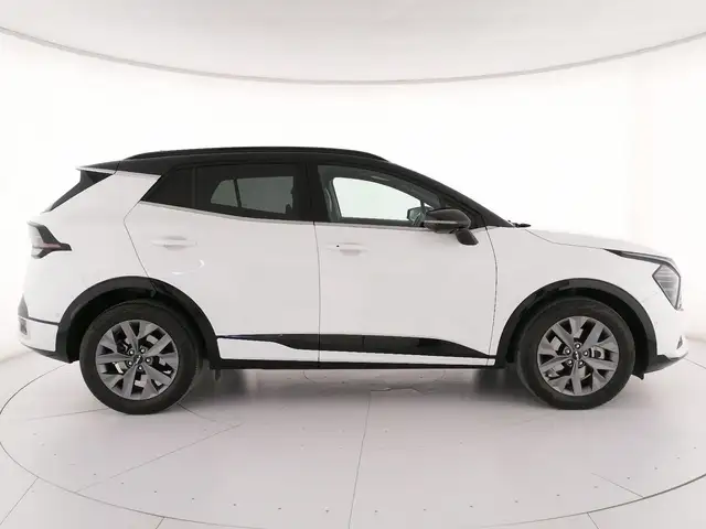 Kia Sportage view 3