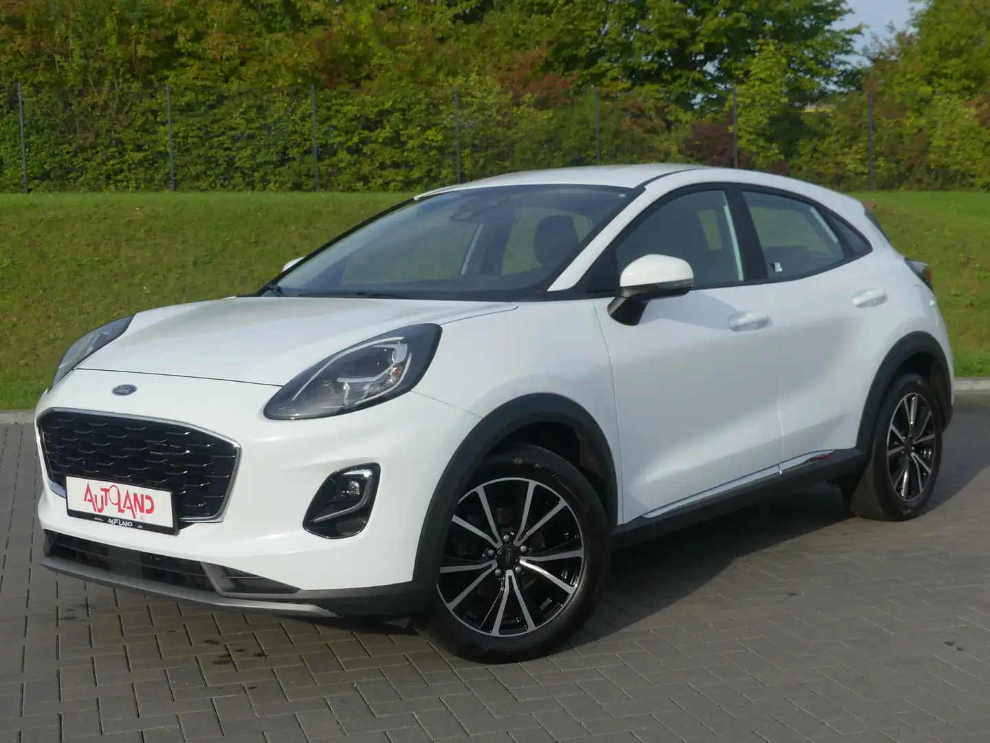Ford Puma 1.0 M-Hybrid Titanium Design LED Klima PDC Weiß - 2
