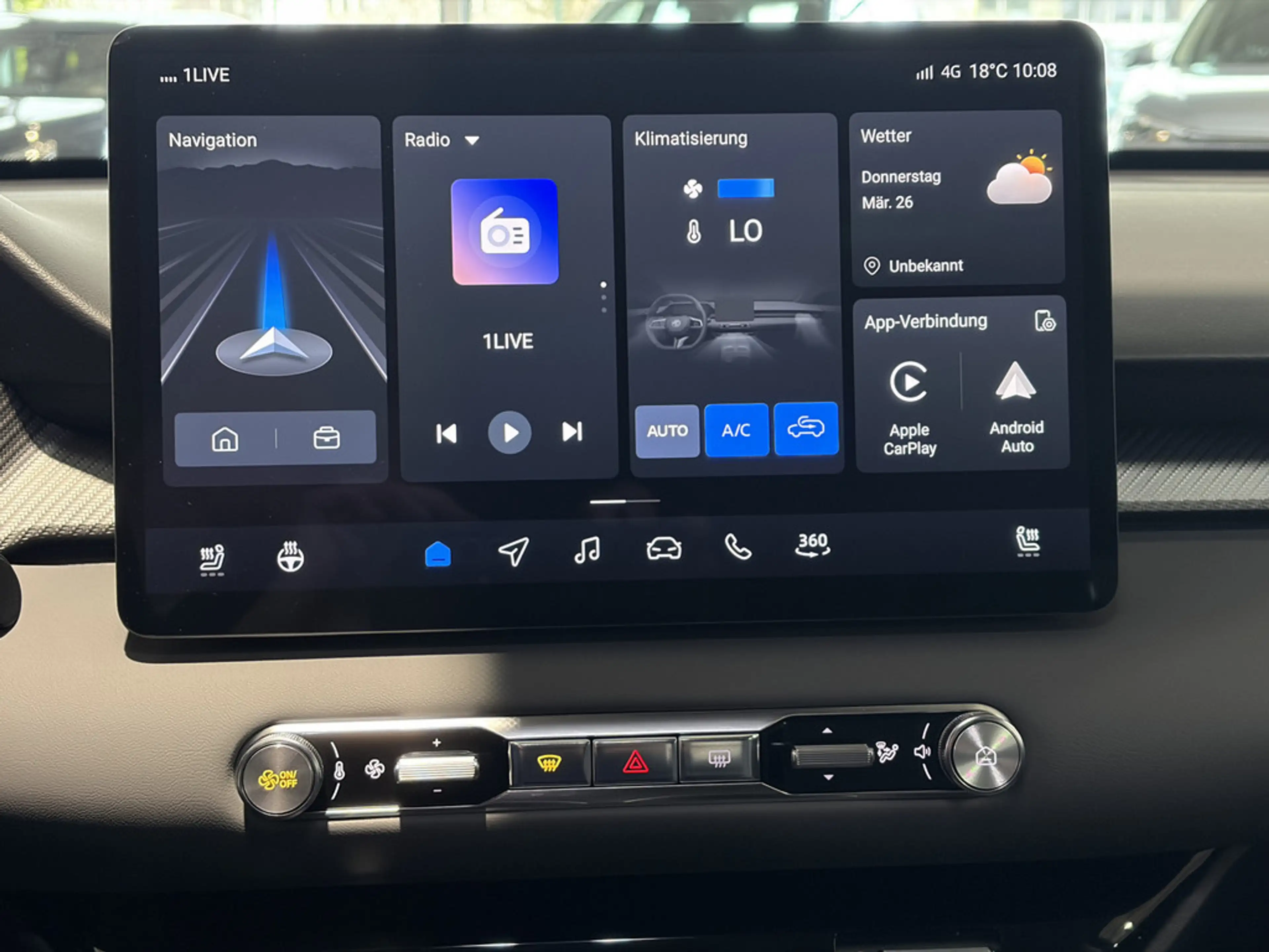 MG MG4 Premium 64kWh — photo 14