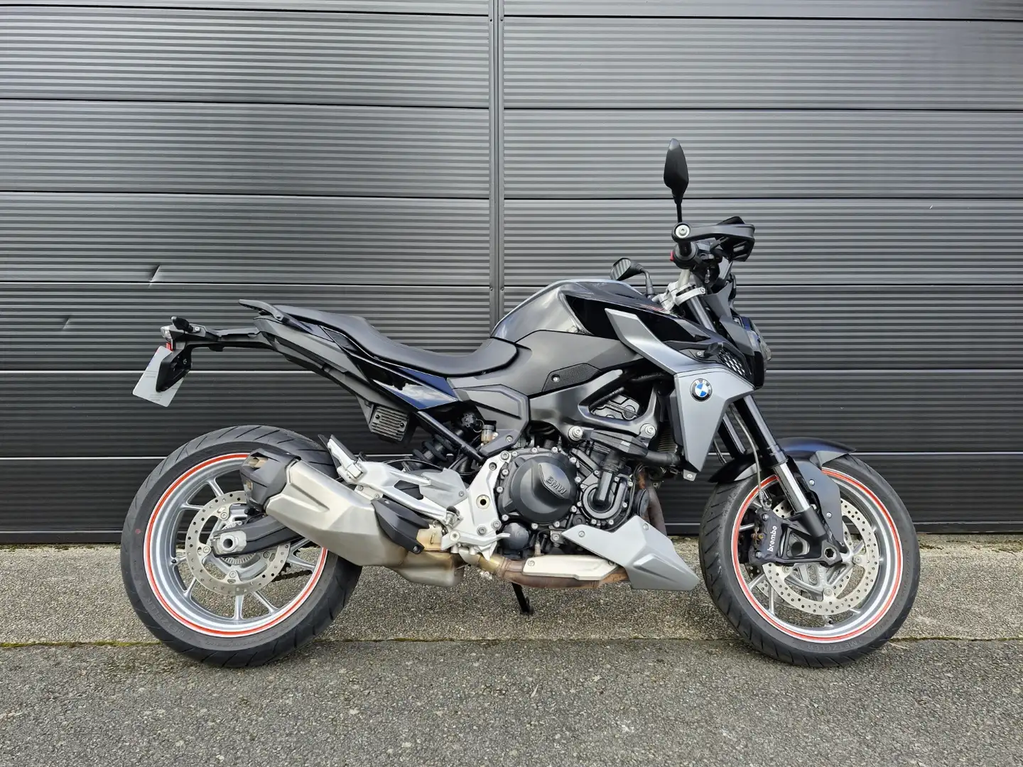 BMW F 900 XR - 1