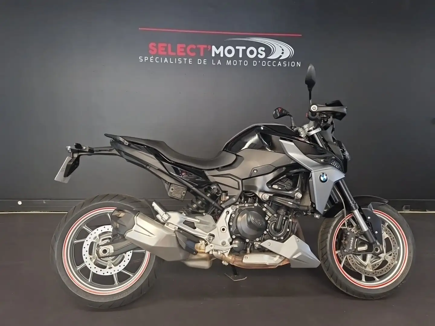 BMW F 900 XR - 1
