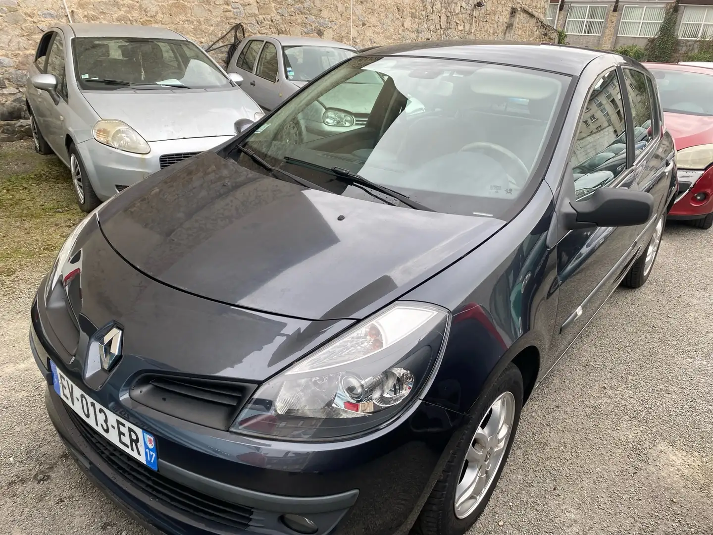 Renault Clio - 1